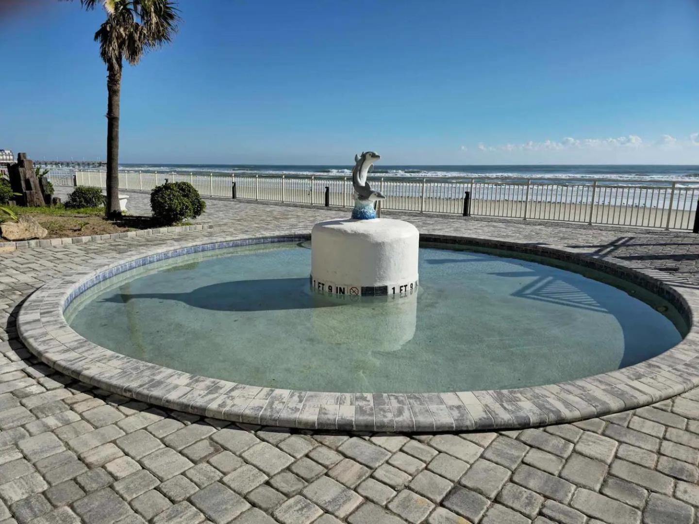 Turquoise Beach Retreat At Daytona Daytona Beach Exterior photo